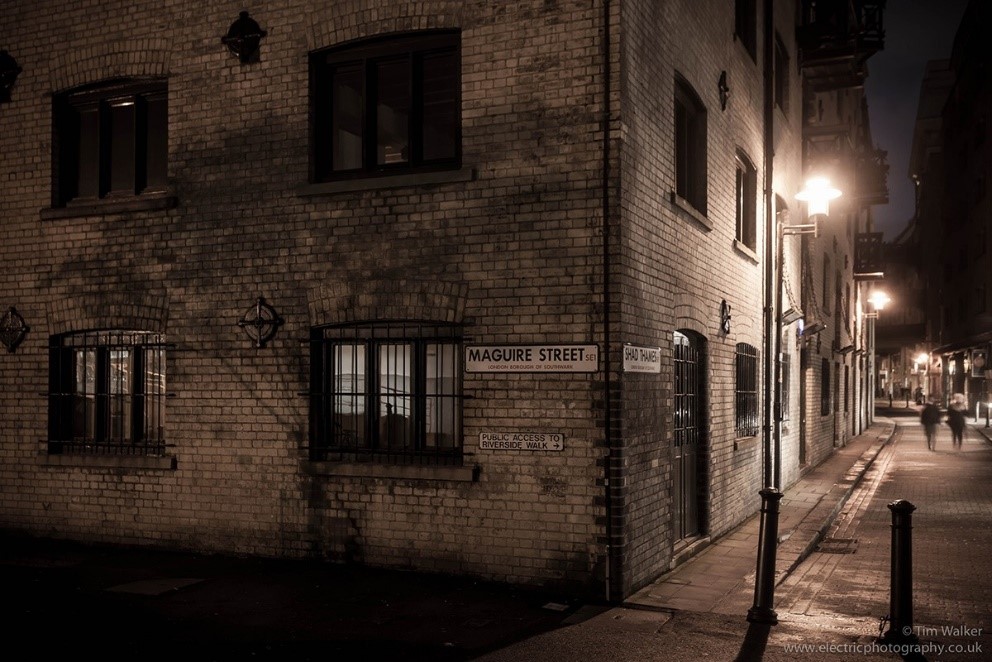 MAGUIRE STREET,SHAD THAMES..jpg