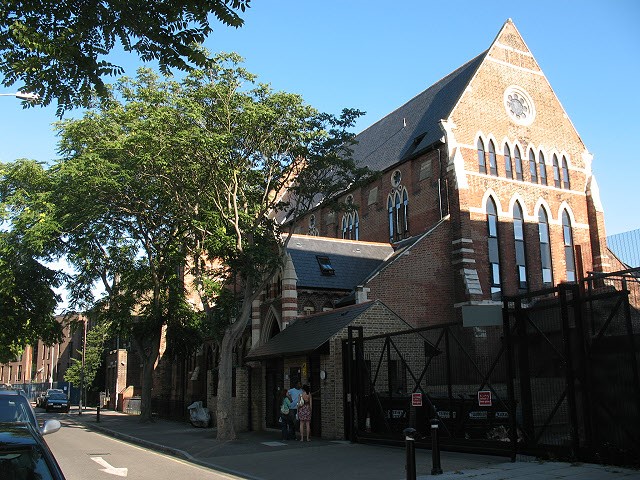 ST AUGUSTINE'S  COURT LYNTON ROAD,BERMONDSEY, c 2010..jpg