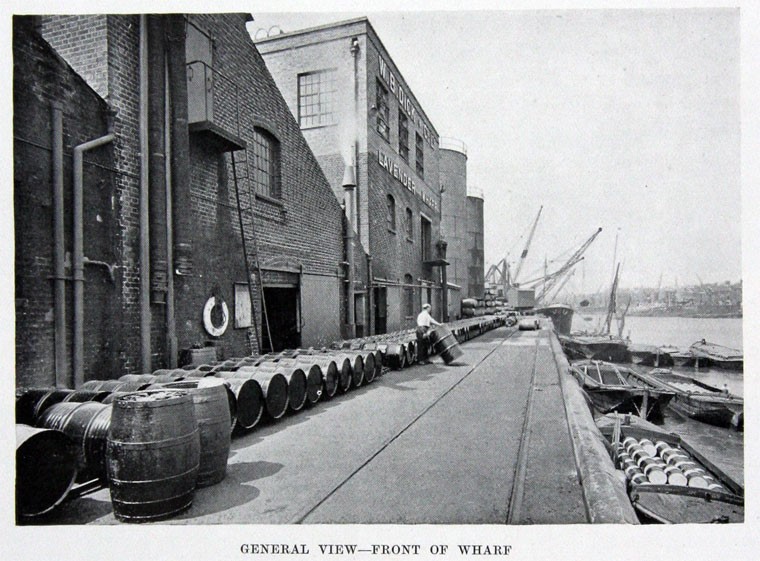 LAVENDER WHARF, ROTHERHITHE STREET,1934.jpg