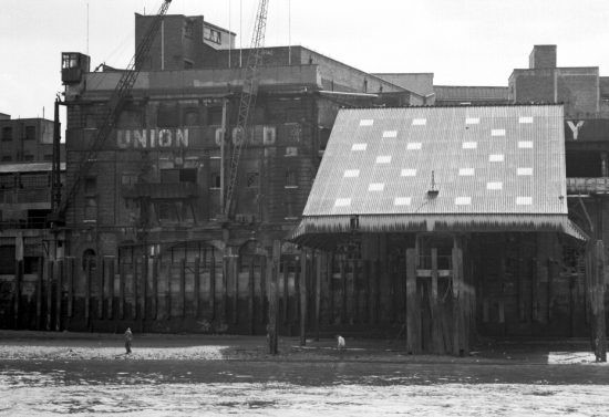 Cold Store, Union Cold Store, Bermondsey Wall, Bermondsey (1982)  X.jpg