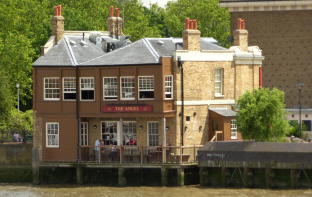 The Angel public house as seen from the Thames foreshore. 2008.jpg