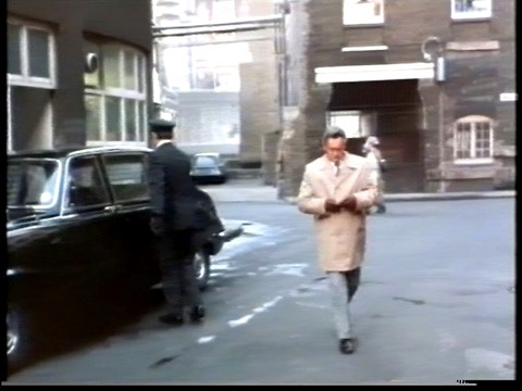 Film, Callan  Edward Woodward  Shad Thames 1974.  X.jpg