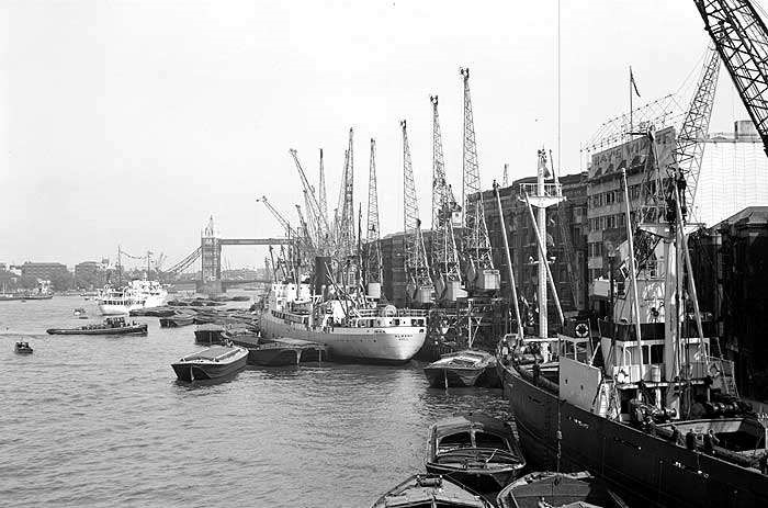 HAYS WHARF ,POOL OF LONDON X.jpg