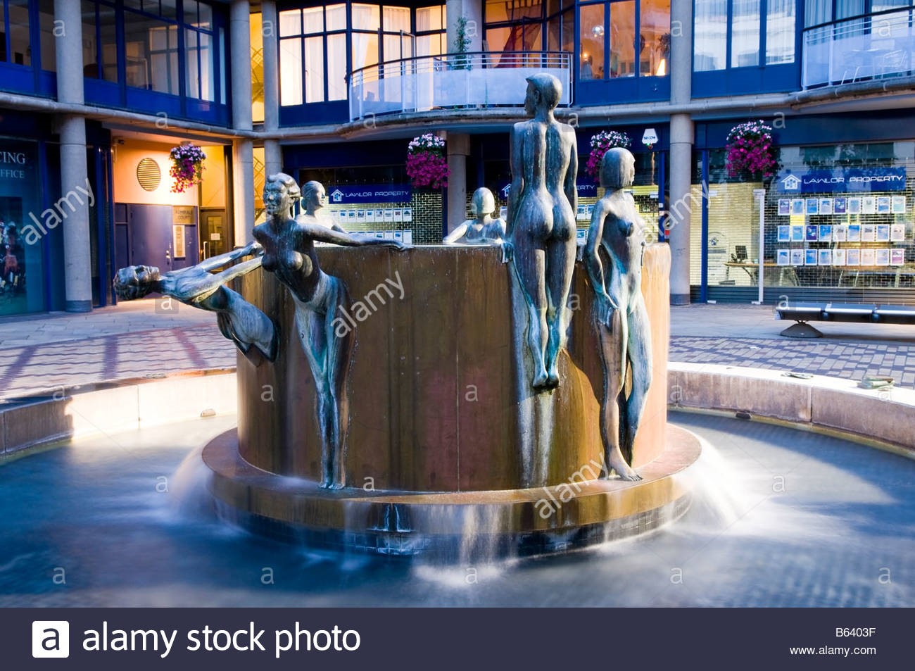 Fountain in Copper Row Brewery Square, Shad Thames,  X.jpg