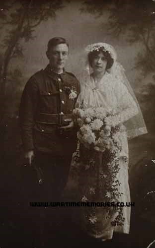 Pte Edwin Wells & wife Annie E. Wells, of 27 Perseverance Street, Bermondsey..jpg