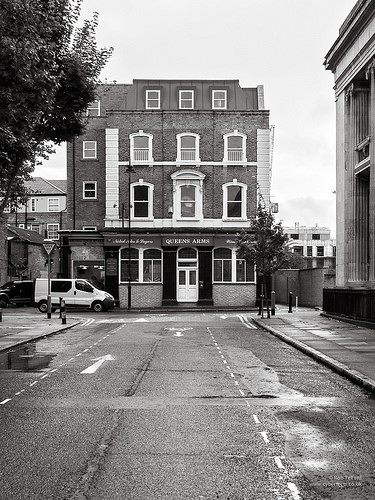 Queens Arms Pub, Spa Road, photo taken from the Neckinger.jpg