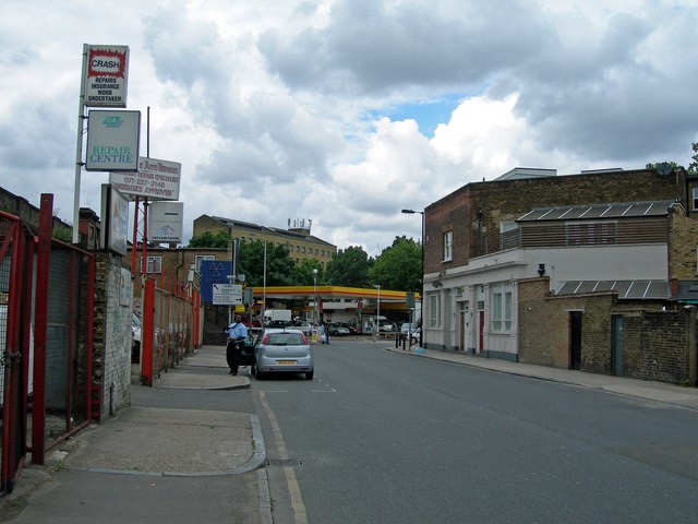 Raymouth Road, looking towards Southwark Park Road. Raymouth Tavern Pub on right c2008.jpg