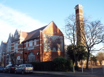 Wells Way, North Camberwell Library.jpg