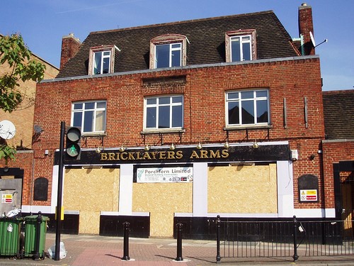 Southampton Way 2008. Pub Closed in year 2000, now demolished.jpg