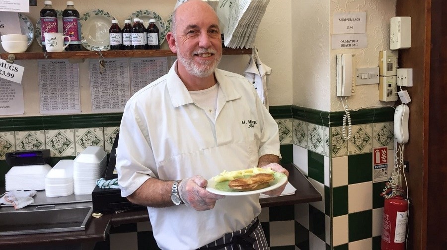 Tower Bridge Road, 2017. Rick Poole, co-owner of Southwark’s Manze’s Pie and Mash..jpg