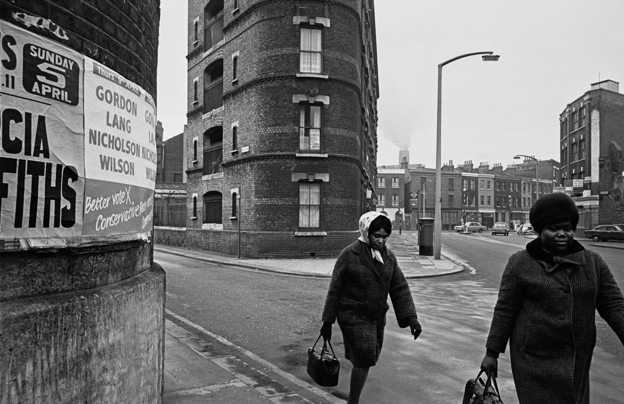 Marshalsea Road 1970.Quilp St left, Southwark Bridge Rd far end, Ayres St on right..jpg