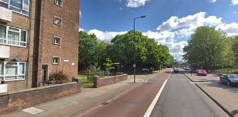 Jamaica Road, looking towards Rotherhithe Tunnel, Cathay St on left. Christ Church was on the corner of Cathay St, where the trees are..jpg