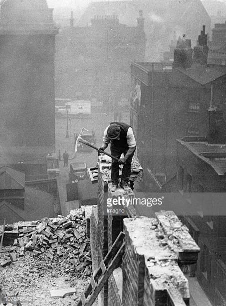 Quilp Street, Demolition of a house off Southwark Bridge Road.jpg