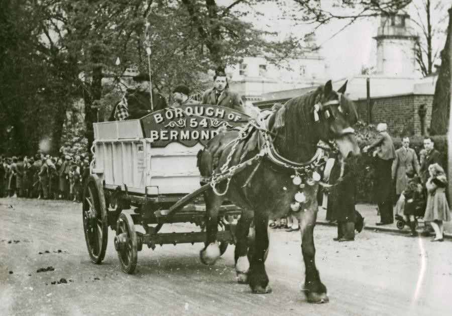 Bermondsey Borough Council horse in Regent's Park..jpg