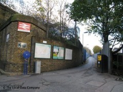 ILDERTON ROAD. SOUTH BERMONDSEY STATION. 2.jpg