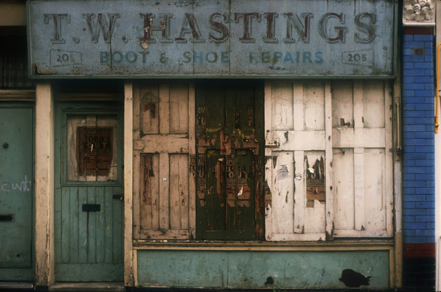 Grange Road, Bermondsey, in the late 1980s. T.W. HASTINGS Boot & Shoe Repairs. X.png