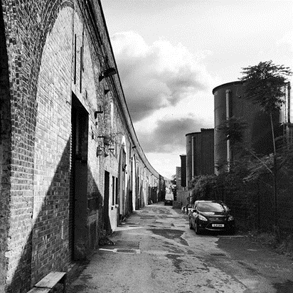 Almond Road off Southwark Park Road. X.png