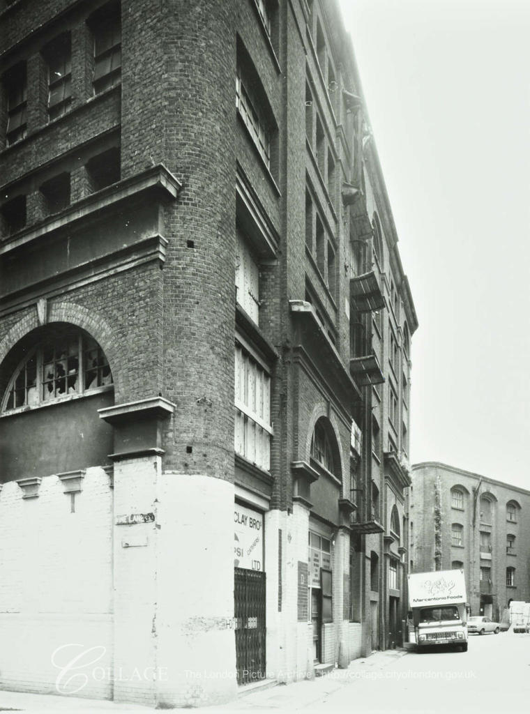 Vine Lane, Tooley Street.   X.png