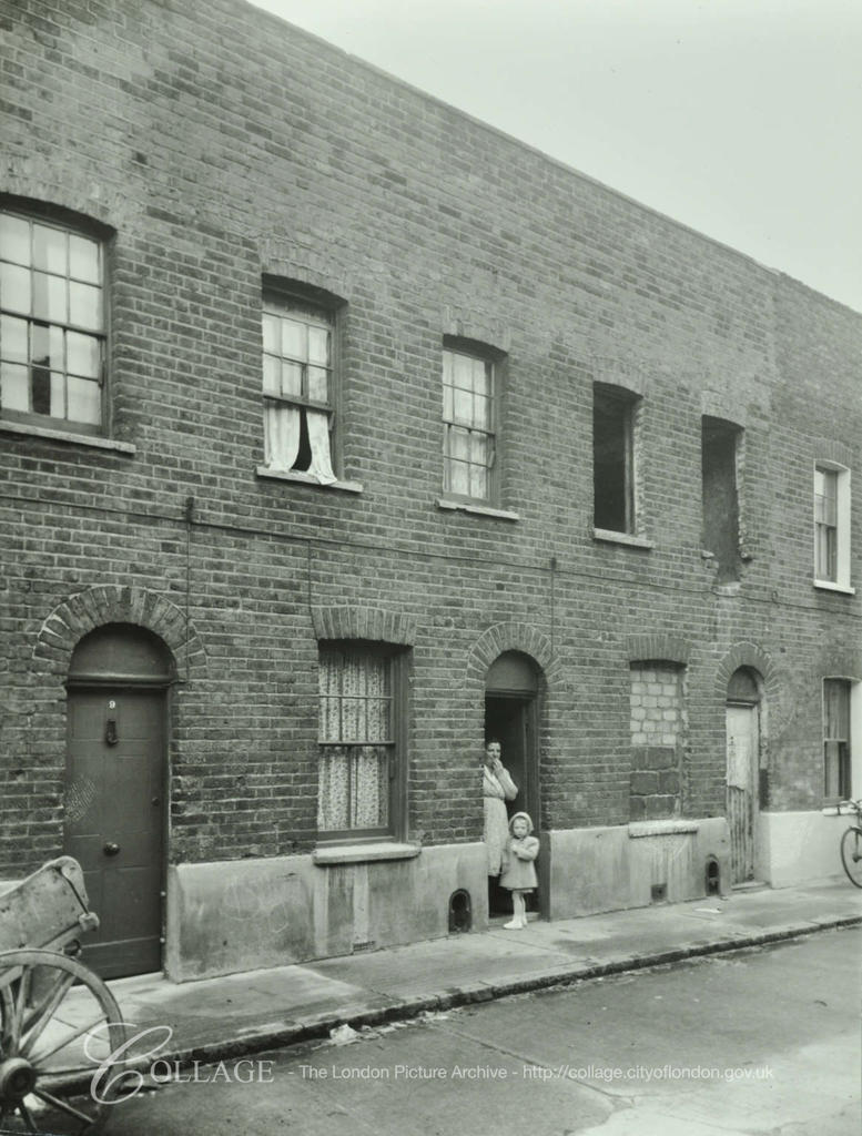Riddell Street. Nos.7-9, c1955,off Southampton Way. X.png