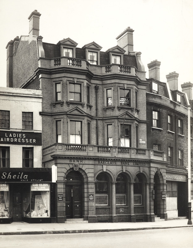New Kent Road,Bricklayers Arms,1954, more or less opposite the Library.  X..png