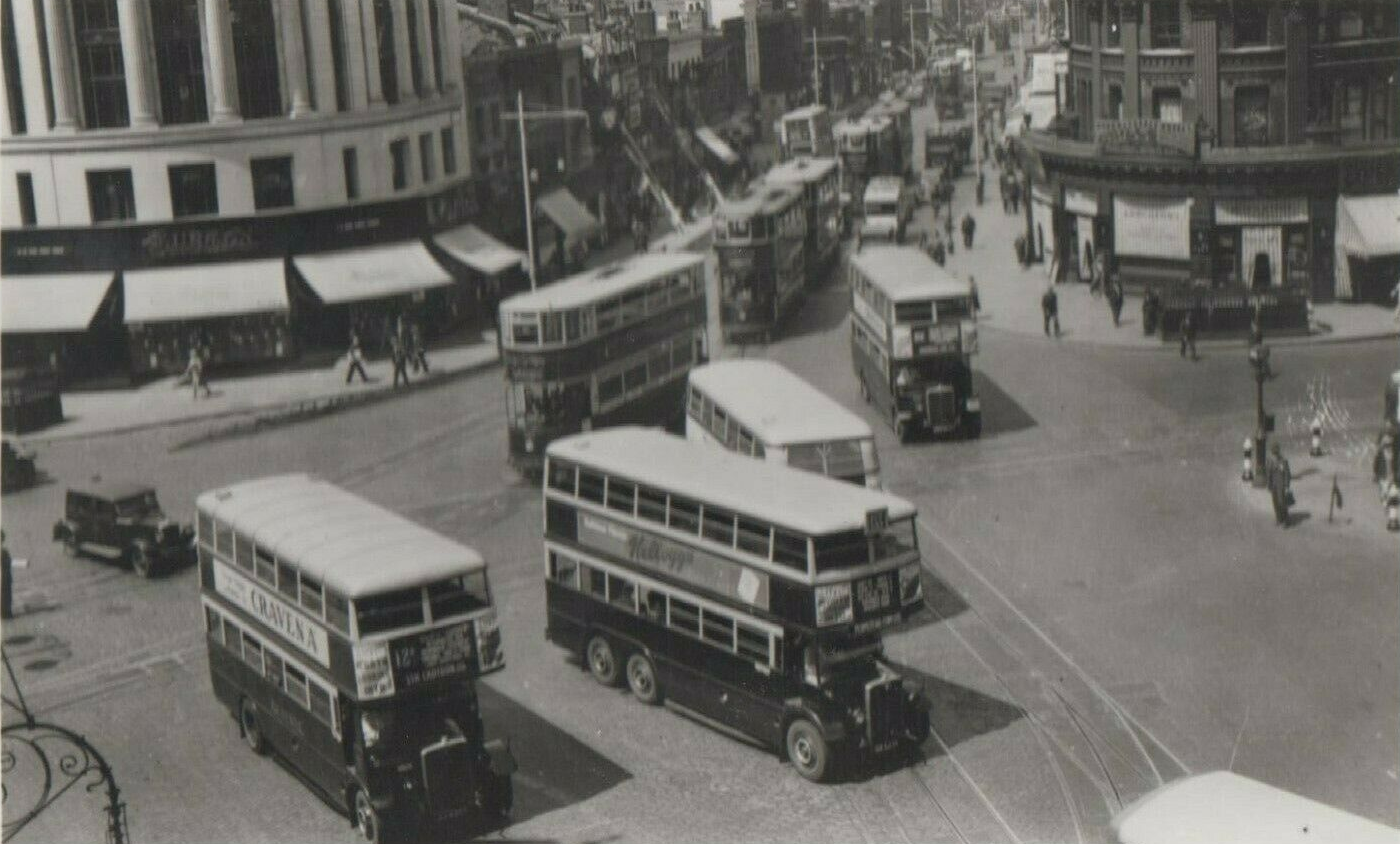 ELEPHANT & CASTLE 1934.  X (2).png