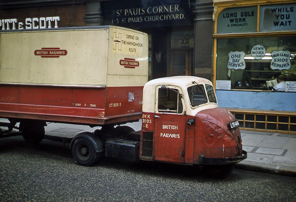 I Learnt  to drive in one of these. X.jpg