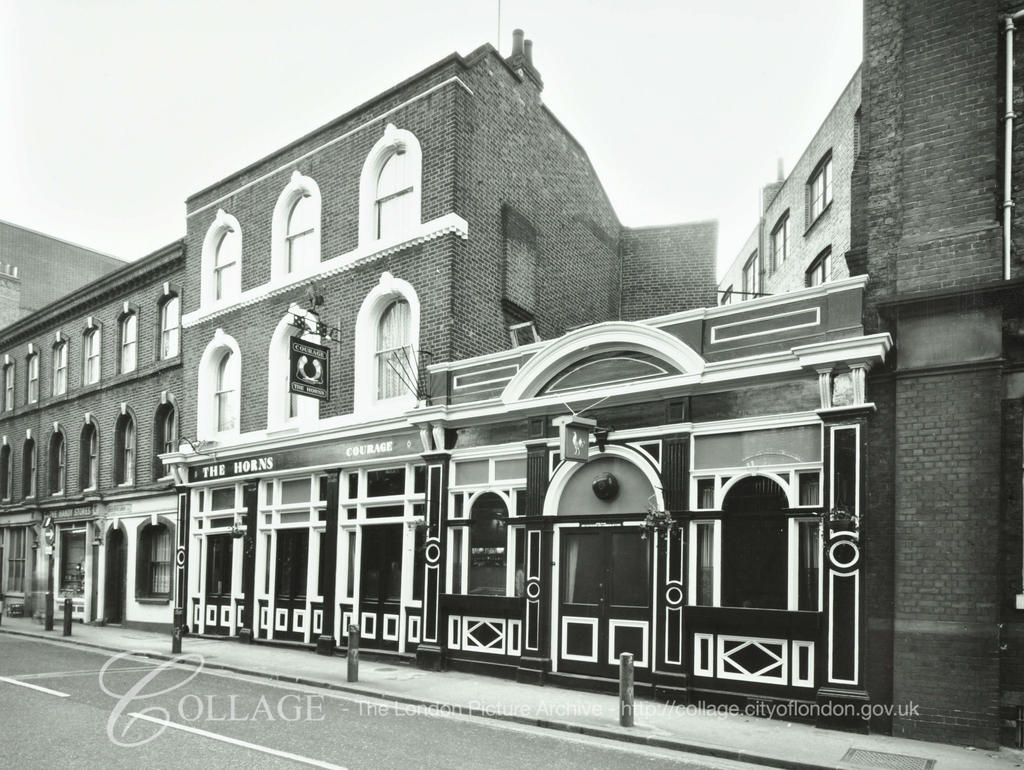 Crucifix Lane, The Horns, Bermondsey c1981,opposite Shand Street.  X.png