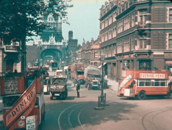 Tower Bridge Road,c 1925.jpg
