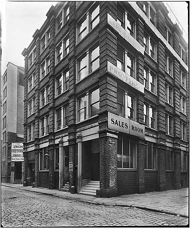 Tooley Street, c1921. Armour And Company, Premises Adjoining Green Bank.  X.png