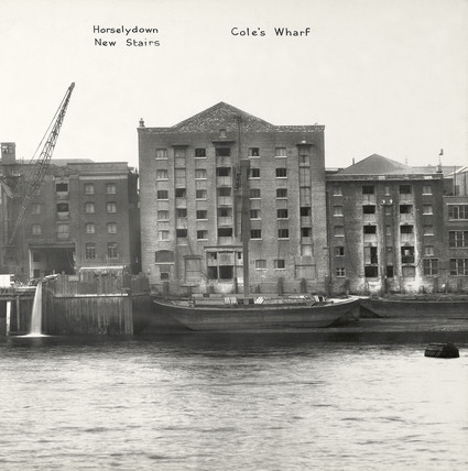 Shad  Thames,inland side.  X.png