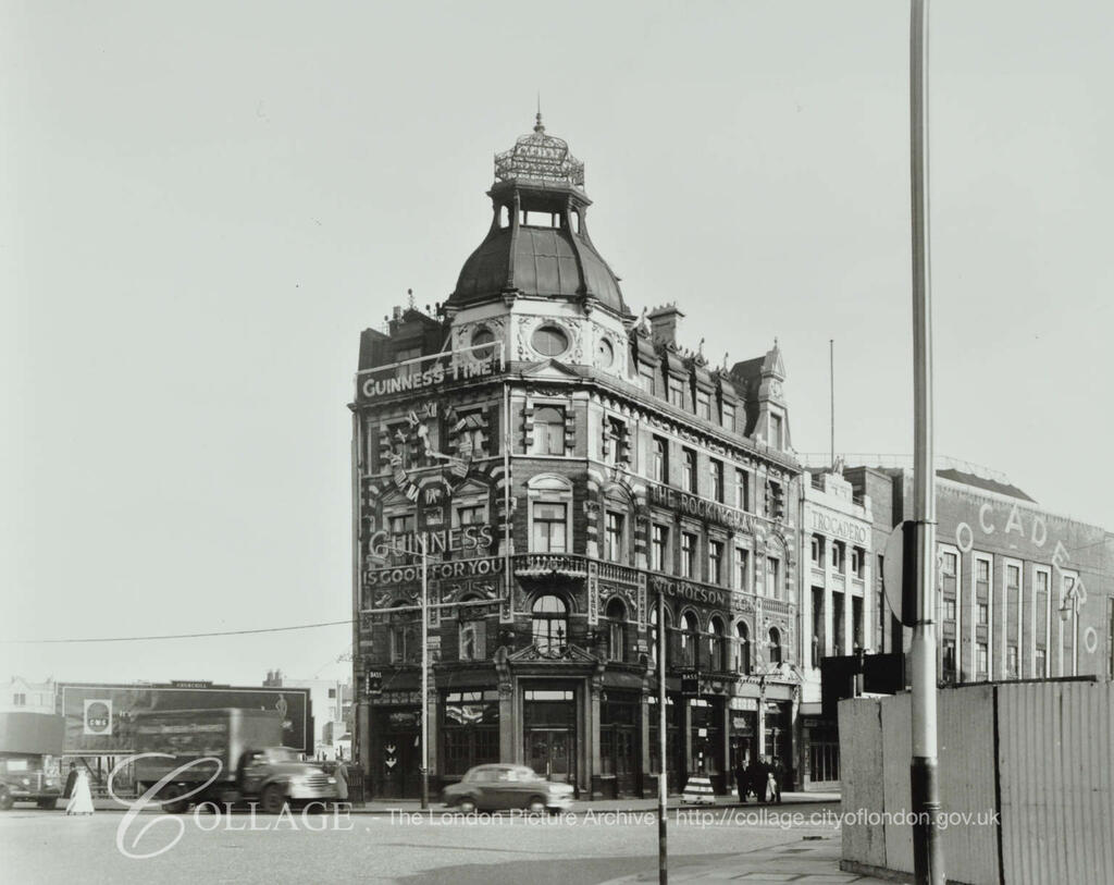 Elephant & Castle, Rockingham Arms Public House c1960.  X.png