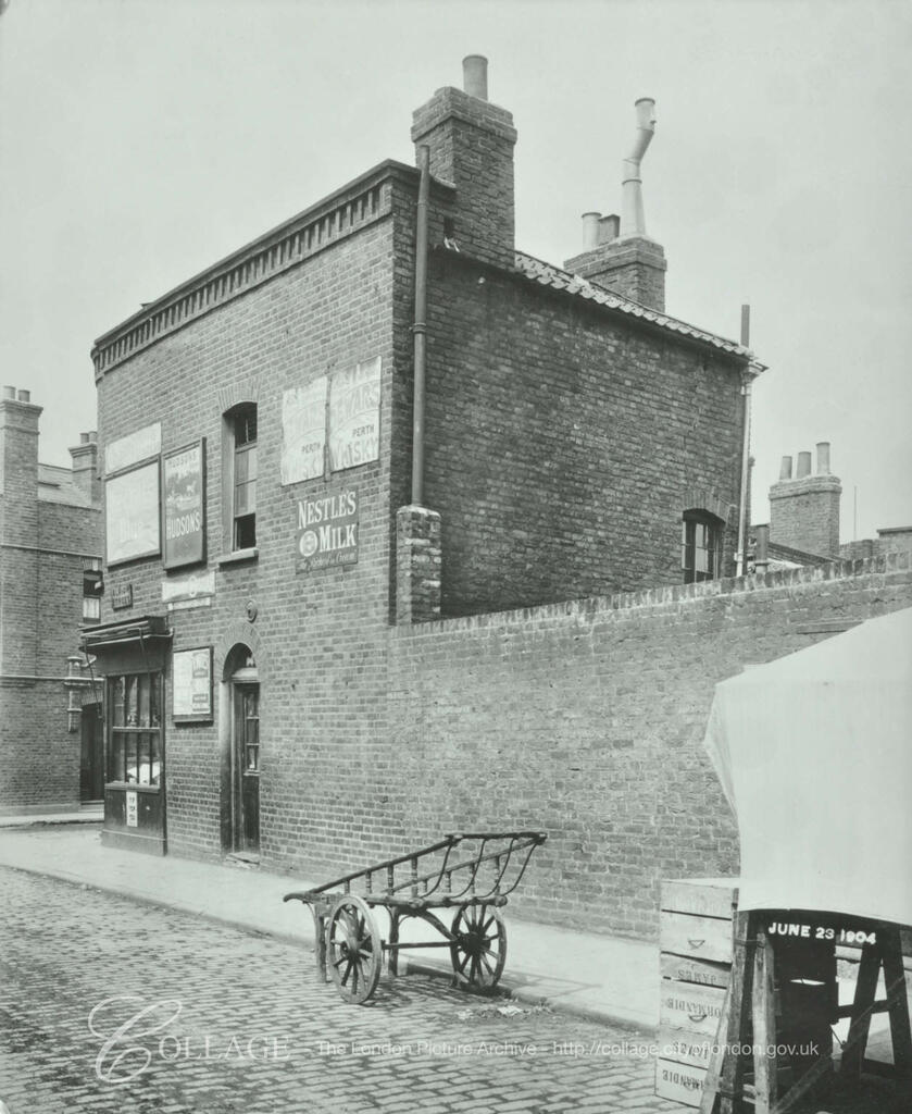 Albion Street,No.13, c1904.   X.png