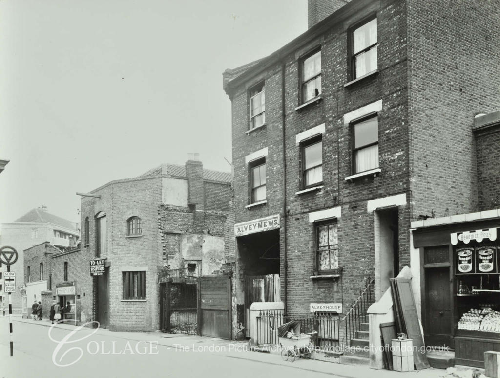 Alvey Street ,Nos 1-3 by Alvey Mews. East Street to the left. X.png