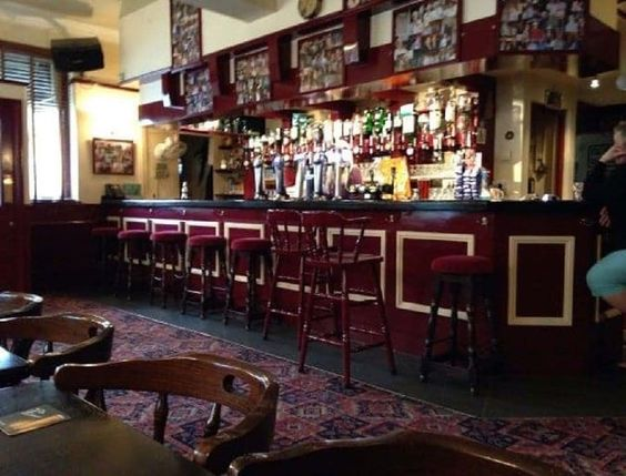 Southwark Park Road, interior The Ancient Foresters Pub.   X.png