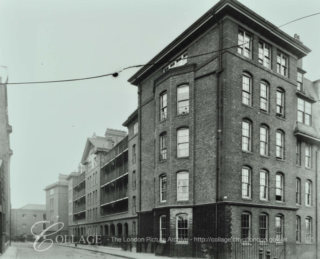 Swan Road, Rotherhithe, showing Hythe, Seaford and Winchester Buildings, known as Swan Estate.c1905.   X.png