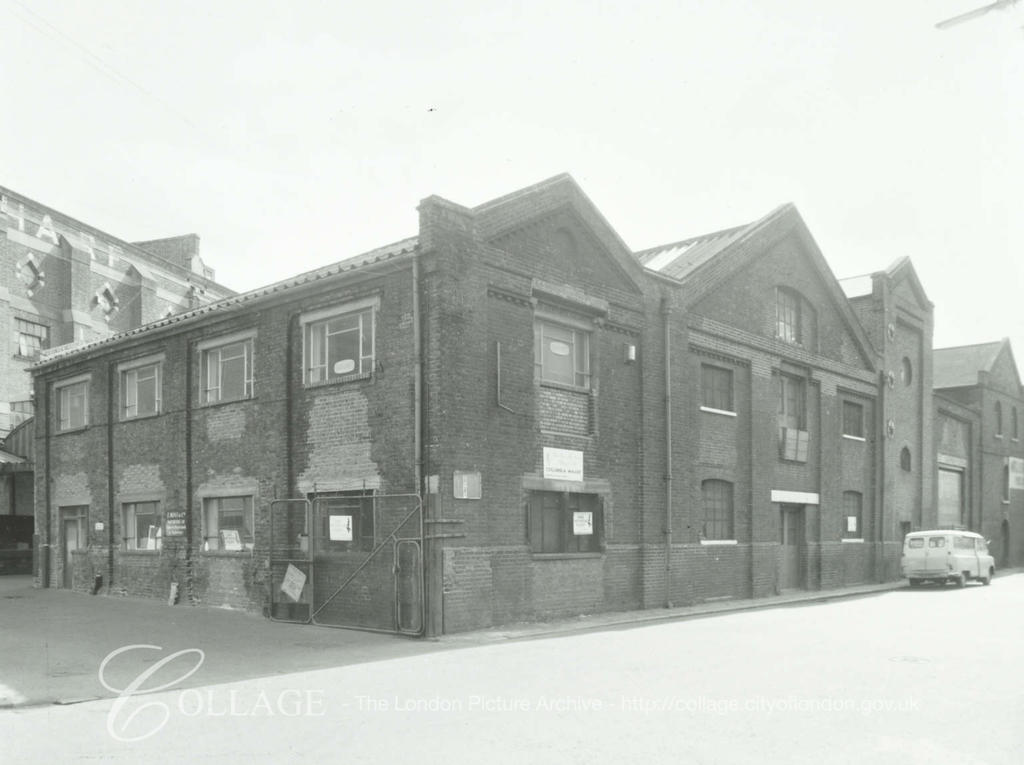 Rotherhithe Street, Columbia Wharf, View from the side,'Ladies Only' entrance at the E.Ross and Co. importing company, c1979.  X.png