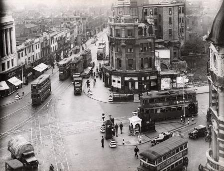 Elephant and Castle, 1946.   2  NOT ON.png