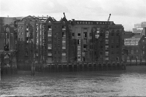 Bankside, Pickford Wharf, Clink Street 1979.  X.png