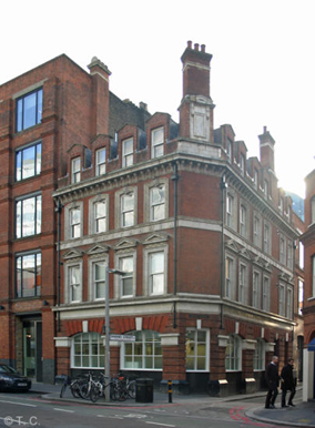 Tooley Street, site of The Britannia Pub also known as The Colonel Wardle.   X.png