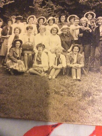 Albany Road girls Beano late 50s early 60s.  X.png